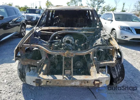 2010 Jeep Grand Cherokee Srt-8 from USA, damaged, VIN 1J4RR7GW0AC108595